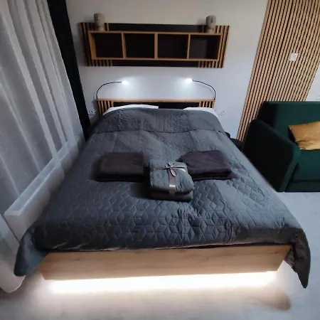 Aparthotel Royal Solny Z Aneksem, Klimatyzacja I Konsola Ps4 W Z Krytym Basenem, Sauna I Kolobrzeg