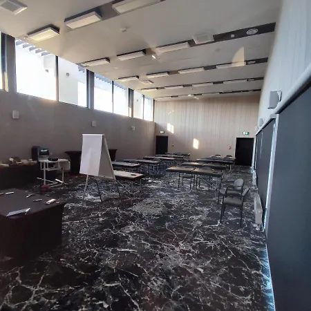 شقة فندقية Royal Solny Z Aneksem, Klimatyzacja I Konsola Ps4 W Z Krytym Basenem, Sauna I