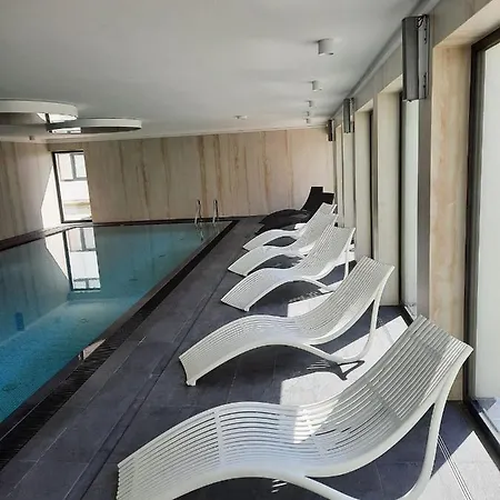 شقة فندقية Royal Solny Z Aneksem, Klimatyzacja I Konsola Ps4 W Z Krytym Basenem, Sauna I