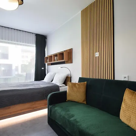 Royal Solny Z Aneksem, Klimatyzacja I Konsola Ps4 W Z Krytym Basenem, Sauna I شقة فندقية كولوبرزيغ