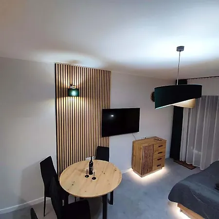 Royal Solny Z Aneksem, Klimatyzacja I Konsola Ps4 W Z Krytym Basenem, Sauna I Aparthotel 3*