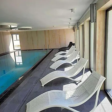 Aparthotel Royal Solny Z Aneksem, Klimatyzacja I Konsola Ps4 W Z Krytym Basenem, Sauna I 3*