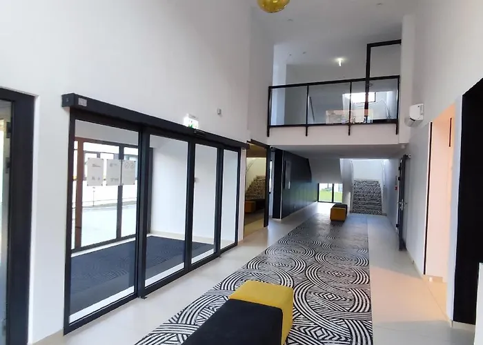 Royal Solny Z Aneksem, Klimatyzacja I Konsola Ps4 W Z Krytym Basenem, Sauna I Aparthotel 3*